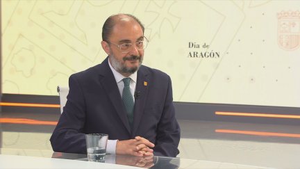 El presidente de Aragón, Javier Lambán, este sábado en Aragón Tv.