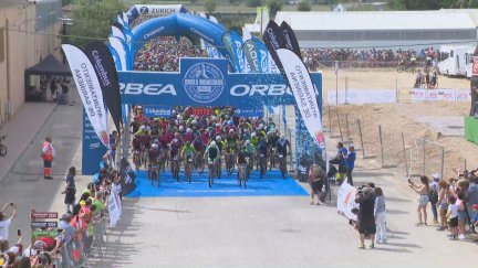 Imagen de la salida de la Orbea Monegros.