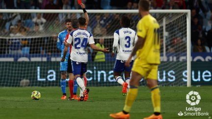 Momento de la expulsión de Cristian Álvarez contra Las Palmas. Foto: LaLiga