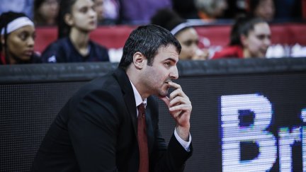 Carlos Cantero durante un partido con Casademont Zaragoza