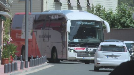 La normalidad ha vuelto al transporte de viajeros por carretera este lunes tras la desconvocatoria de la huelga.