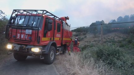 Efectivos de la UME trabajando en la zona.