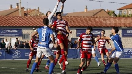 Lance del partido Utebo-Recreativo Granada. Foto: Mariano Val, Recreativo Granada
