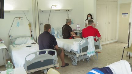 Los soldados ucranianos que llegan al Hospital Militar de Zaragoza sufren heridas por onda explosiva.