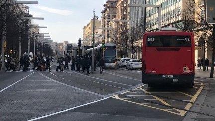 Detenido un carterista que operaba en el tranvía. / Europa Press