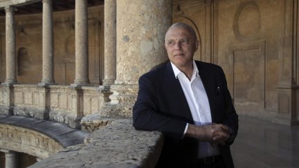 Nuccio Ordine en 2022, en el palacio de Carlos V de Granada. / Pepe Torres (EFE)
