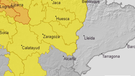 Mapa de los avisos por tormenta que están activos este domingo en Aragón y provincias limítrofes. | Aemet