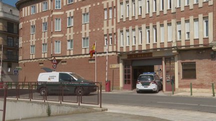 El detenido se encuentra en dependencias policiales.
