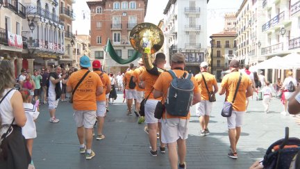 Ambiente en las calles de Teruel este domingo.