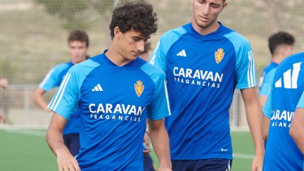 Aitor Mañas (izquierda) ya trabaja con el Deportivo Aragón.