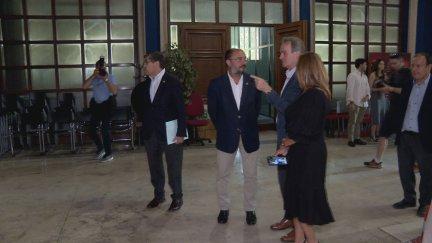 Lambán durante su visita a la Cámara de Comercio.