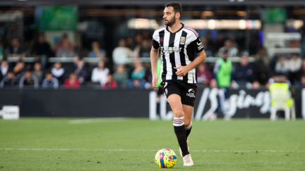 Iván Martos, en un duelo con el Cartagena la pasada temporada.