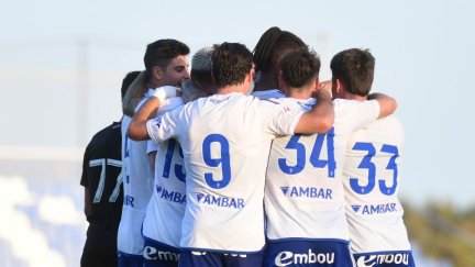 El Real Zaragoza cierra en Tarragona sus amistosos veraniegos.