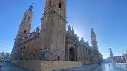 La torre de Santiago con los primeros andamios ya montados