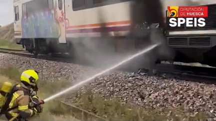 Los bomberos de la Diputación de Huesca han participado en la extinción del incendio. / DPH