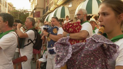 Los gaiteros han tomado las calles de Huesca