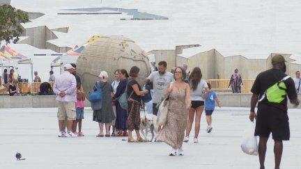 Los termómetros no han pasado de los 25 grados en las primeras horas de la mañana.