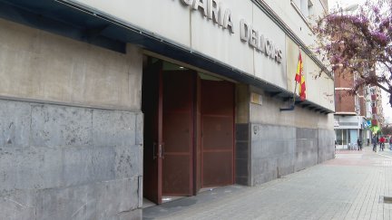 Fachada de la comisaría de Delicias, en Zaragoza.