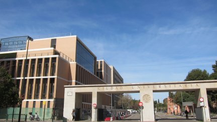 Unos 30.000 alumnos comienzan el curso en la Universidad de Zaragoza. / Europa Press