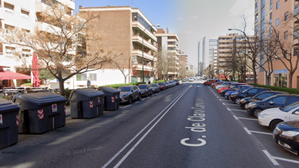 El atropello se ha producido en la calle Clara Campoamor de Zaragoza. | Google Maps