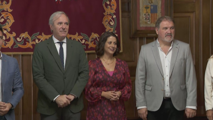 Jorge Azcón y Emma Buj han mantenido un encuentro este miércoles en el Ayuntamiento de Teruel.