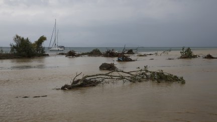 Zona inundada en la región de Magnesia. / Yannis Kolesidis (EFE)