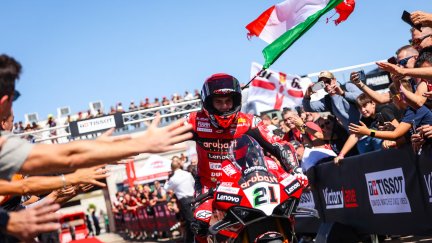 Michael Ruben Rinaldi en la Victory Lane. Foto: WorldSBK.