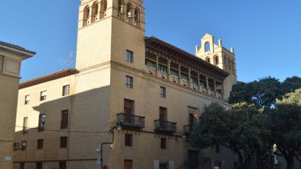 Huesca ha presentado este viernes las ordenanzas fiscales para el año que viene. / Canva