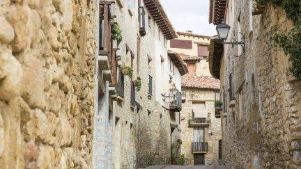 La provincia de Teruel, donde se encuentra Calaceite, es la que cuenta en España con más municipios inscritos en la lista de los Pueblos más Bonitos. / Turismo de Aragón