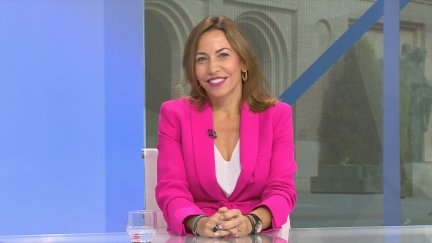 La alcaldesa de Zaragoza, Natalia Chueca, en la entrevista para el programa Buenos Días, en Aragón TV.