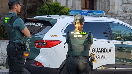 Los agentes realizaron maniobras de reanimación hasta que llegó la asistencia sanitaria. / Europa Press. Guardia Civil
