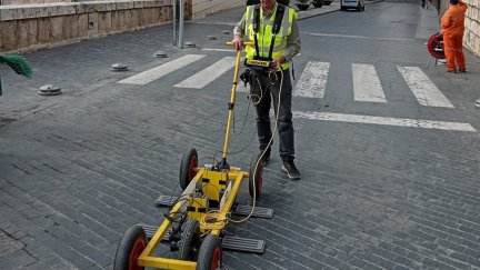 Trabajo para conocer el estado del subsuelo de la calle San Francisco de Teruel.