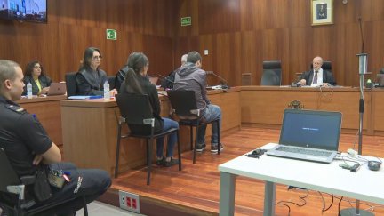 El juicio contra la madre y el padrastro de Laia se retomará el lunes, cuando el magistrado entregará al jurado popular el objeto del veredicto.