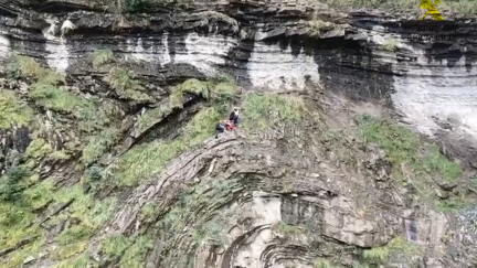 Imagen del rescate de la escaladora herida. / Guardia Civil Huesca