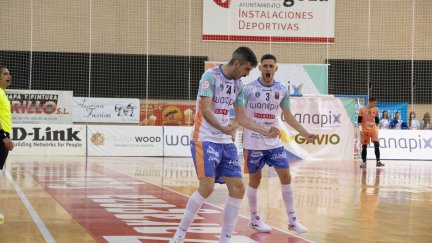 Wanapix celebrando un gol durante uno de sus últimos encuentros. / Pedro Serrano