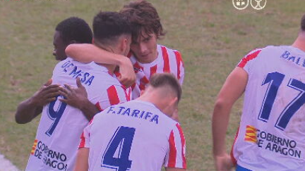 Celebración de gol de la UD Barbastro. Foto: Aragón Deporte