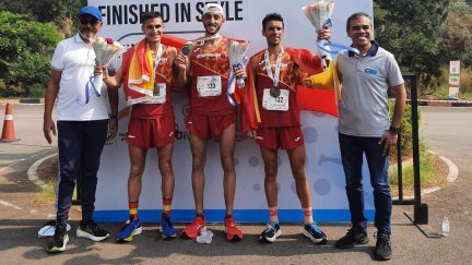 Jesús Olmos junto con sus compañeros de Selección.