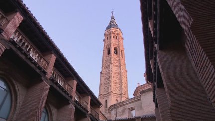 El Claustro de Santa María de Calatayud vuelve a abrir tras tres años cerrado al público.