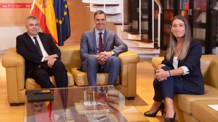 Imagen de archivo de la reunión entre PSOE y Junts para la investidura de Pedro Sánchez. / Europa Press