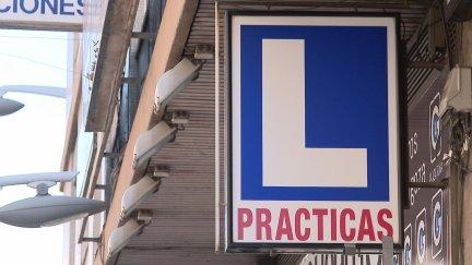 Está previsto que los jóvenes a partir de 16 años puedan sacarse el nuevo permiso de conducir B1 en 2024.