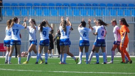 Victoria del Zaragoza CFF ante la SD Huesca.
