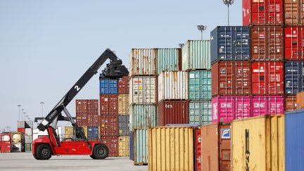 Exportaciones desde la terminal intermodal de Plaza. / Europa Press