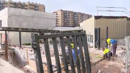 Obras en el colegio Ana María Navales, ahora paralizadas.