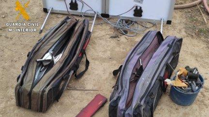 Algunos de los efectos recuperados por los agentes. / Guardia Civil Zaragoza