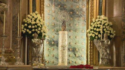 La Virgen del Pilar es la primera aparición mariana de la historia, la única en carne mortal.