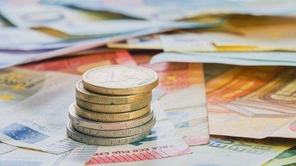 El Gobierno de España propone una subida del 4% del SMI en 2024. / Freepik