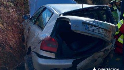 El accidente ha tenido lugar en la carretera A-122, en el punto kilométrico 4,5, en Oitura. / DPZ