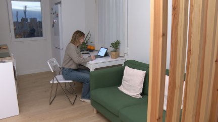 Vivir solo es una opción cada vez más costosa. / Aragón TV