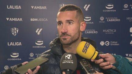 Óscar Sielva, en la zona mixta de El Alcoraz.