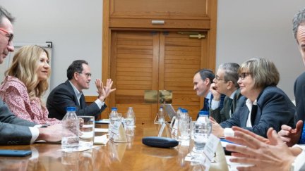 Mar Vaquero se reúne con la fiscal superior de Aragón para abordar la siniestralidad laboralFabián Simón